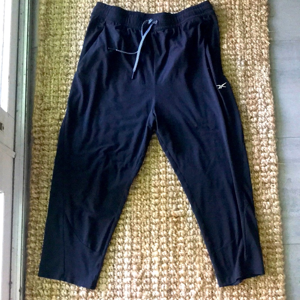 Reebok casual cropped pants